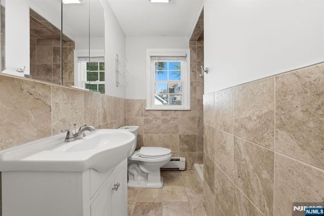 44 Alpine Place, Kearny, NJ 07032