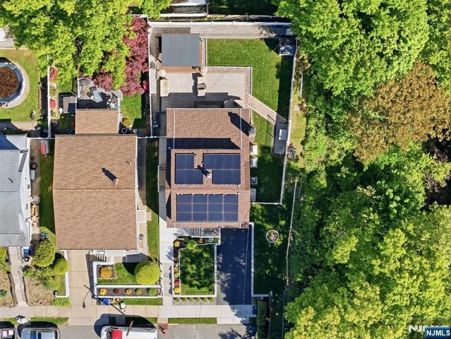 44 Alpine Place, Kearny, NJ 07032