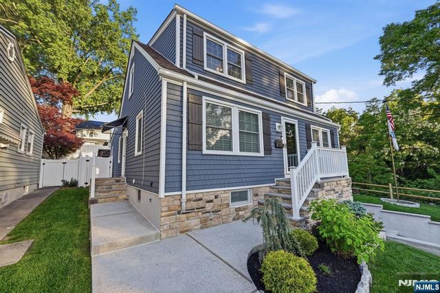 44 Alpine Place, Kearny, NJ 07032