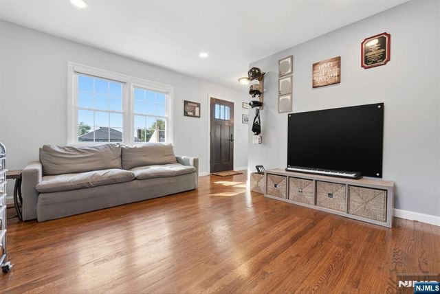 44 Alpine Place, Kearny, NJ 07032
