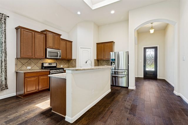 4025 Hawthorne Drive, Sachse, TX 75048