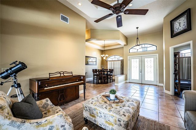 2205 CHESTERFIELD CIRCLE, Lakeland, FL 33813