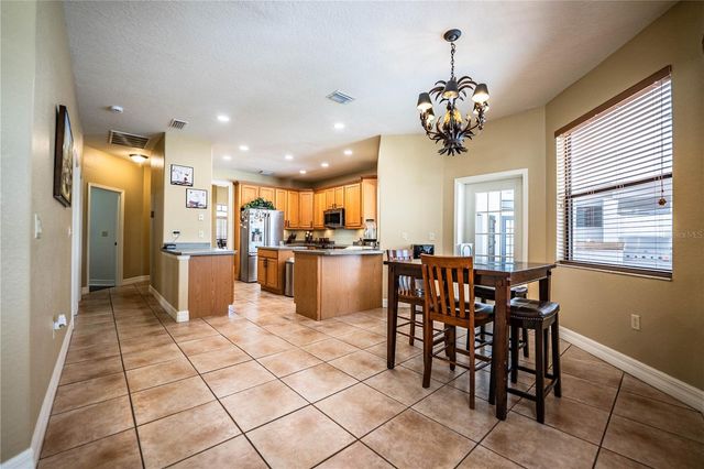 2205 CHESTERFIELD CIRCLE, Lakeland, FL 33813