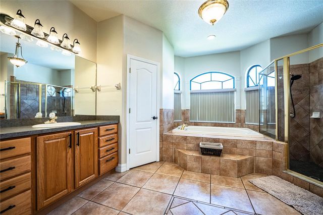 2205 CHESTERFIELD CIRCLE, Lakeland, FL 33813