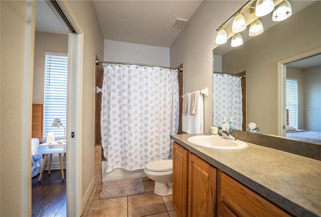 2205 CHESTERFIELD CIRCLE, Lakeland, FL 33813