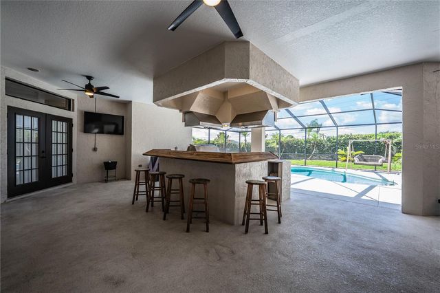 2205 CHESTERFIELD CIRCLE, Lakeland, FL 33813