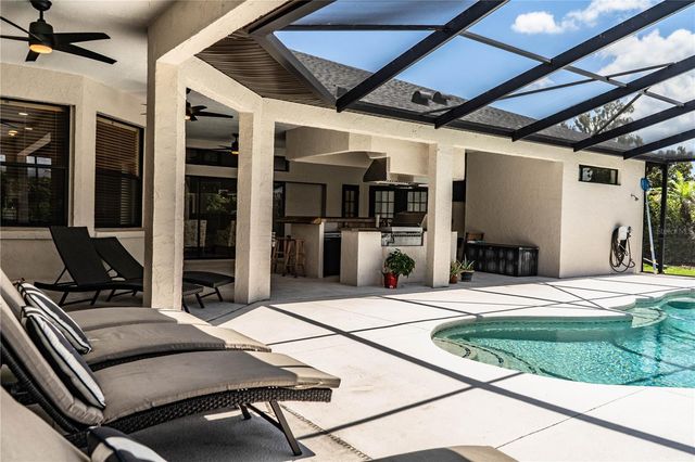 2205 CHESTERFIELD CIRCLE, Lakeland, FL 33813