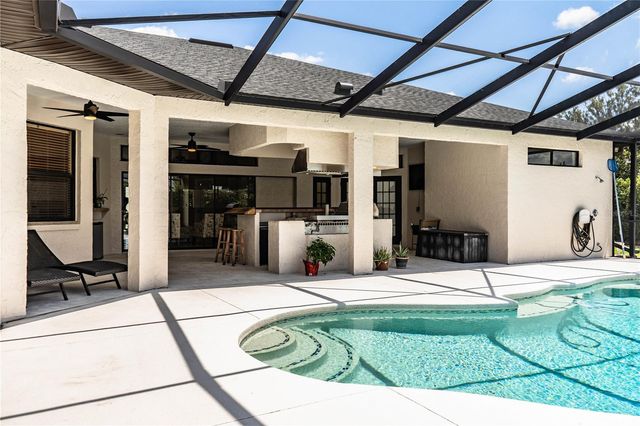 2205 CHESTERFIELD CIRCLE, Lakeland, FL 33813