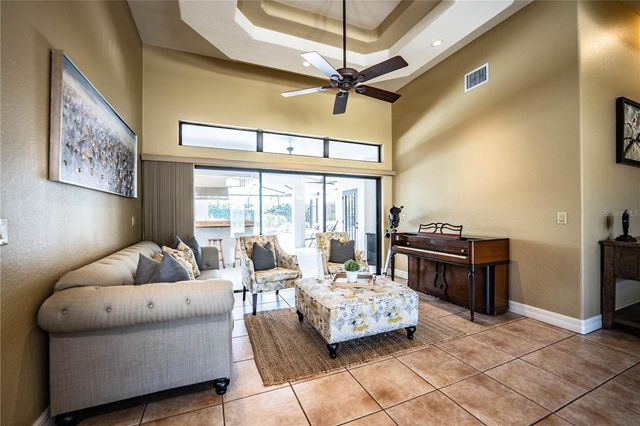 2205 CHESTERFIELD CIRCLE, Lakeland, FL 33813