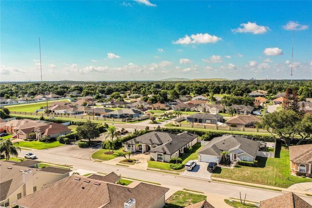 2205 CHESTERFIELD CIRCLE, Lakeland, FL 33813