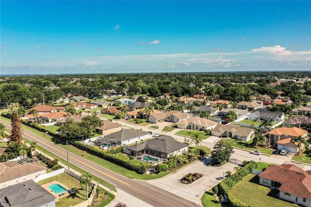 2205 CHESTERFIELD CIRCLE, Lakeland, FL 33813