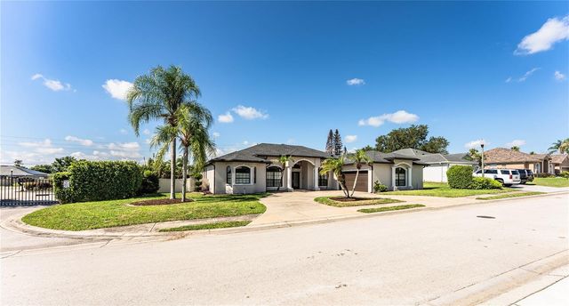 2205 CHESTERFIELD CIRCLE, Lakeland, FL 33813