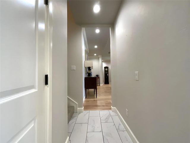 704 Maple Hill Road, Norman, OK 73069