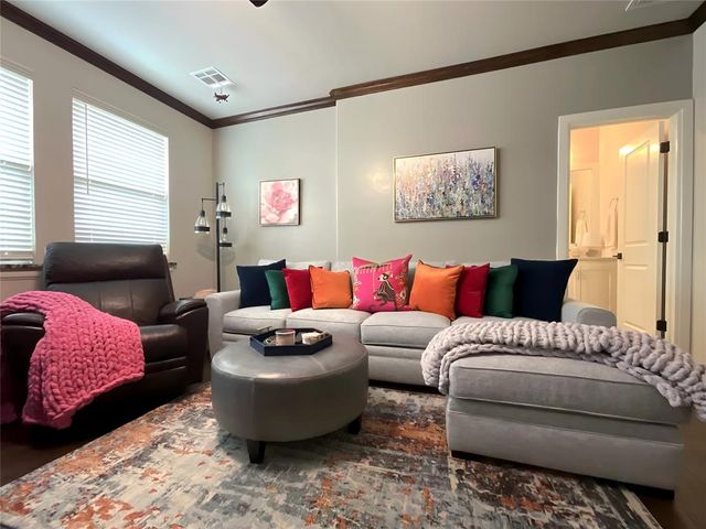 704 Maple Hill Road, Norman, OK 73069