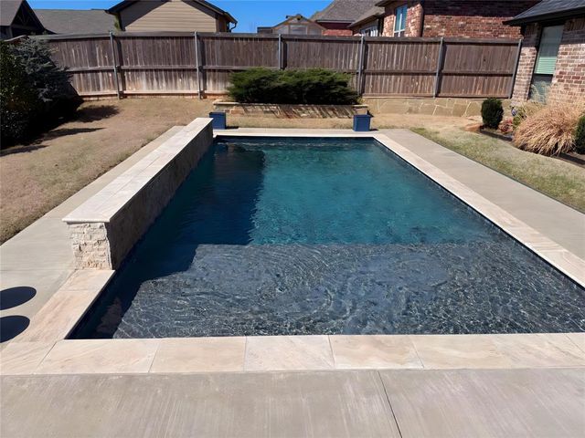 704 Maple Hill Road, Norman, OK 73069