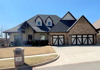 704 Maple Hill Road, Norman, OK 73069
