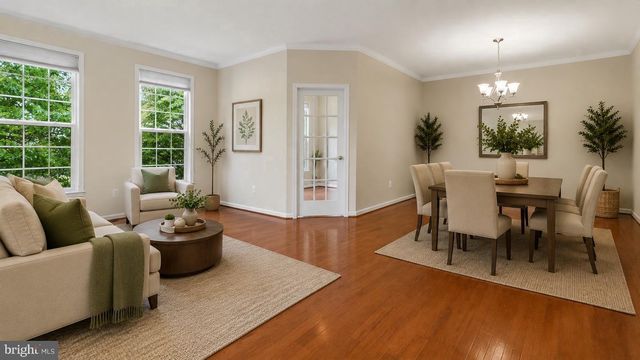 42371 TRELLIS SQ, Brambleton, VA 20148