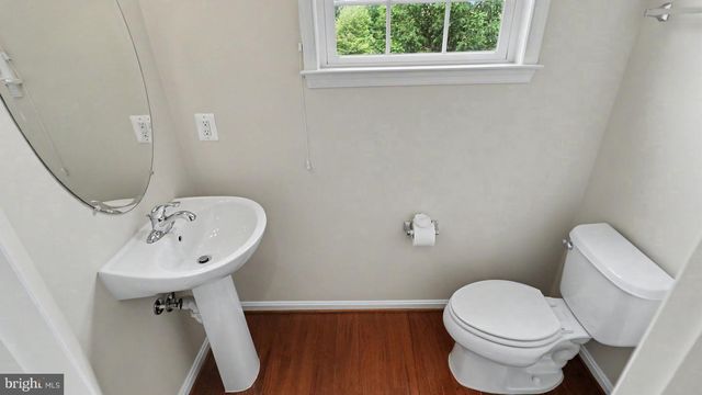 42371 TRELLIS SQ, Brambleton, VA 20148