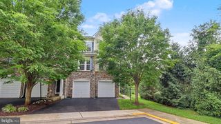 42371 TRELLIS SQ, Brambleton, VA 20148
