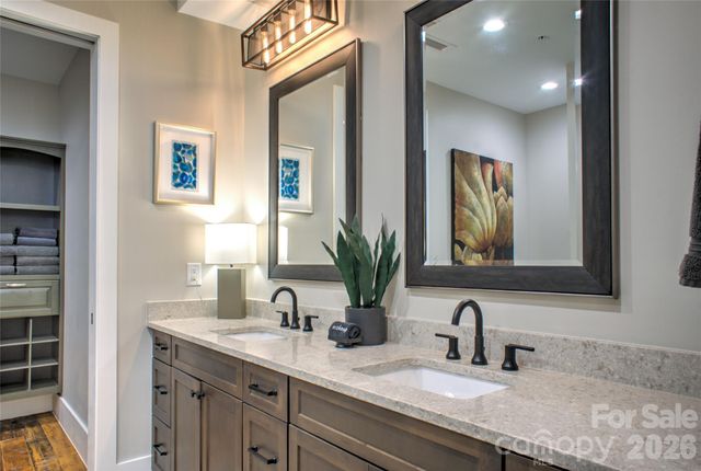 17 N Market Street 202, Asheville, NC 28801