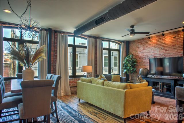 17 N Market Street 202, Asheville, NC 28801