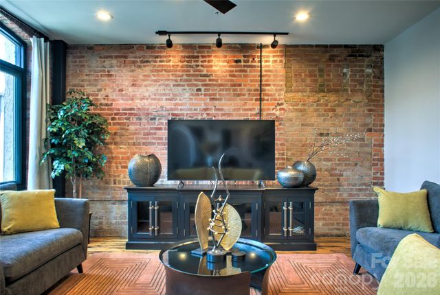17 N Market Street 202, Asheville, NC 28801