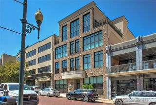 17 N Market Street 202, Asheville, NC 28801