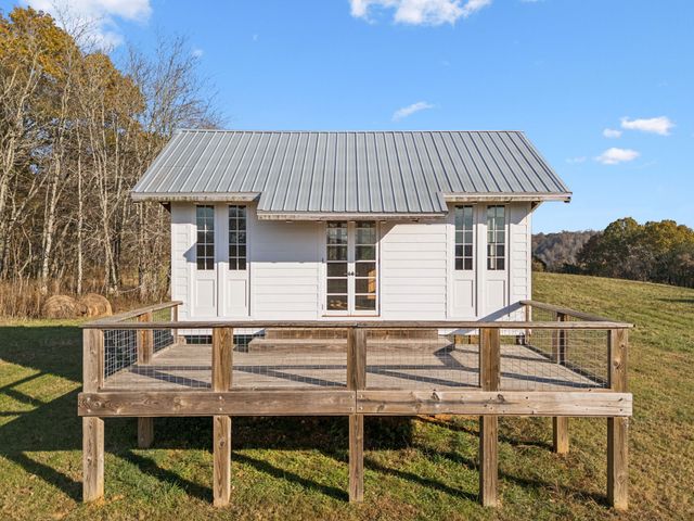935 Leatherwood Creek Rd S, Pulaski, TN 38478