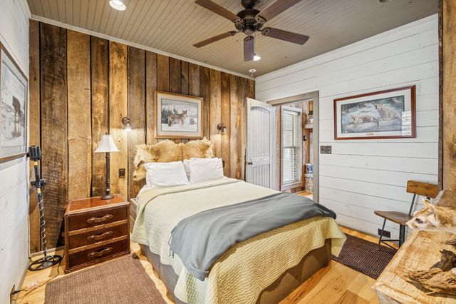 935 Leatherwood Creek Rd S, Pulaski, TN 38478