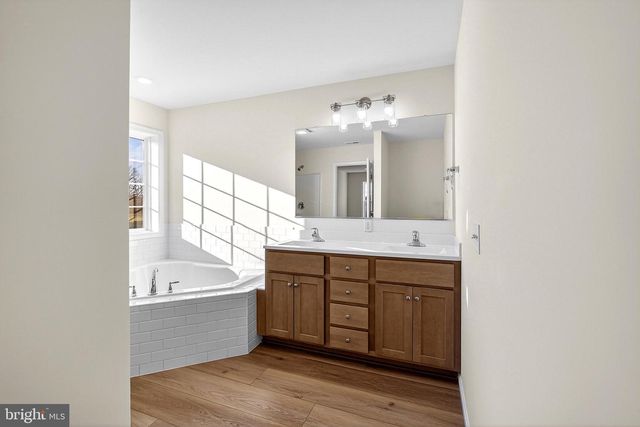 719 W EVENS RD, Viola, DE 19979