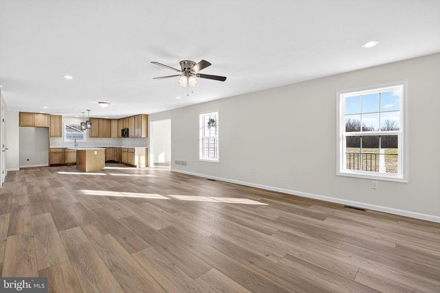 719 W EVENS RD, Viola, DE 19979