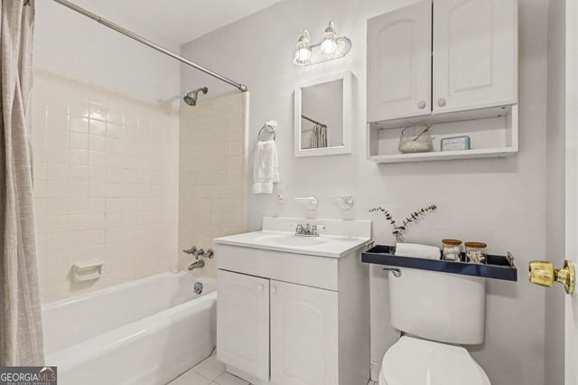 2820 Briarglen Drive, Atlanta, GA 30340