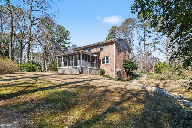 2820 Briarglen Drive, Atlanta, GA 30340