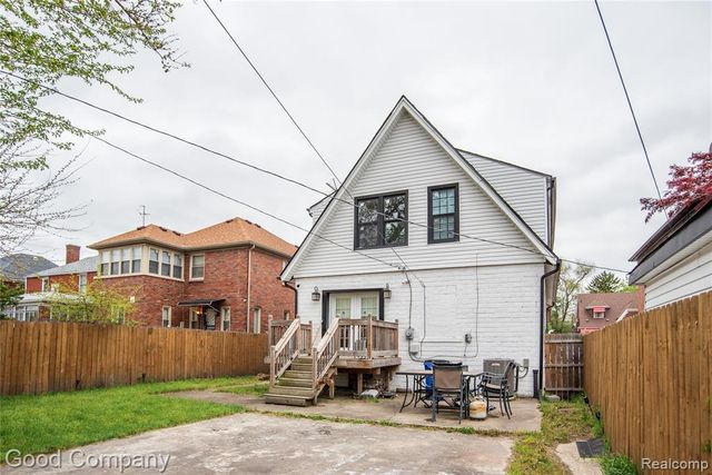 18100 Ohio Street, Detroit, MI 48221