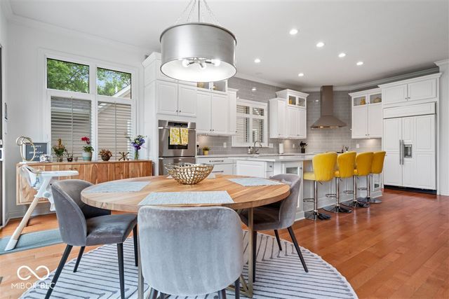1175 Coral Springs Drive, Cicero, IN 46034