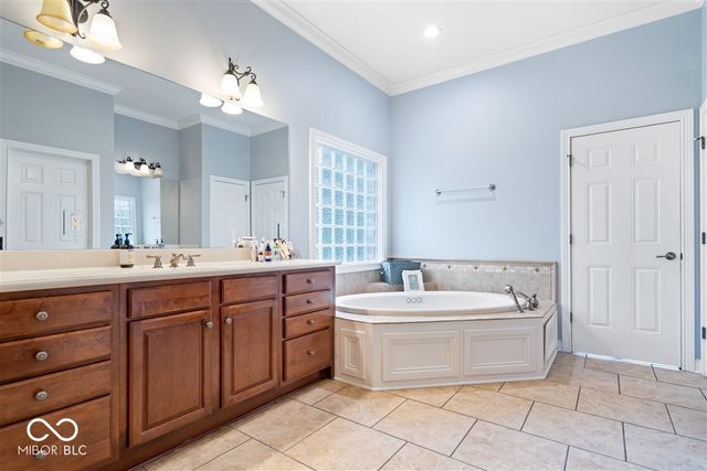 1175 Coral Springs Drive, Cicero, IN 46034