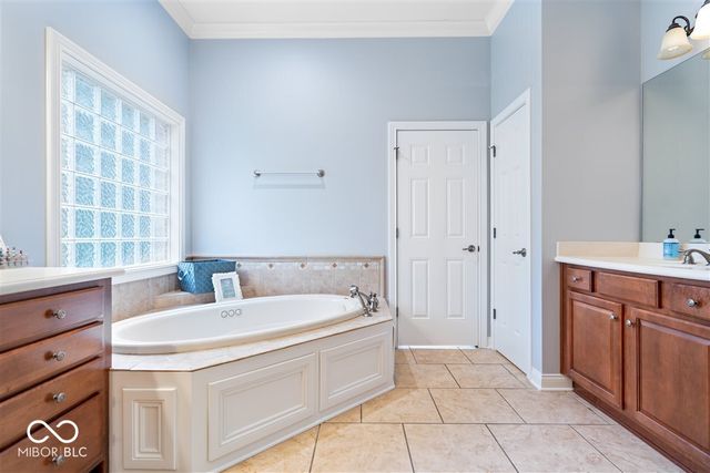 1175 Coral Springs Drive, Cicero, IN 46034