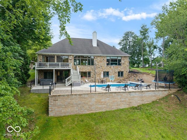 1175 Coral Springs Drive, Cicero, IN 46034
