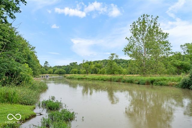 1175 Coral Springs Drive, Cicero, IN 46034