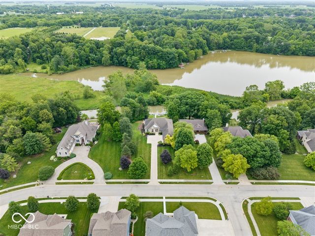 1175 Coral Springs Drive, Cicero, IN 46034