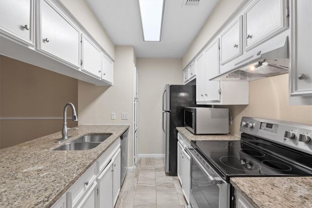 10616 Mellow Meadows DR 15A, Austin, TX 78750