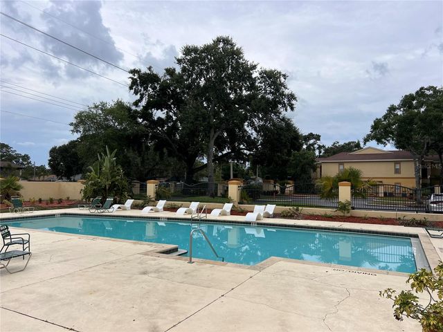 5620 PINNACLE HEIGHTS CIRCLE 103, Tampa, FL 33624