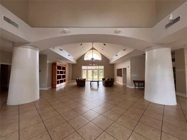 5620 PINNACLE HEIGHTS CIRCLE 103, Tampa, FL 33624