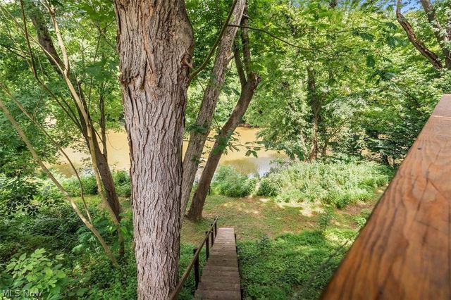 2854 Wells Lock Road, Elizabeth, WV 26143