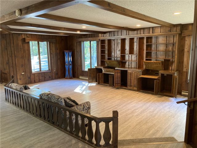 483 Coffee Lane, Green Forest, AR 72638