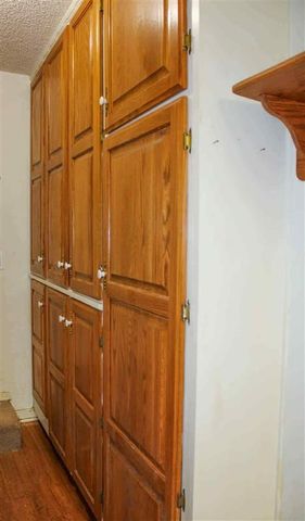 483 Coffee Lane, Green Forest, AR 72638