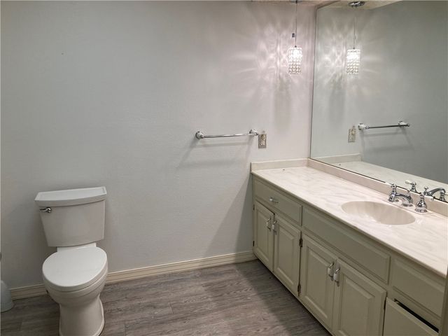 483 Coffee Lane, Green Forest, AR 72638