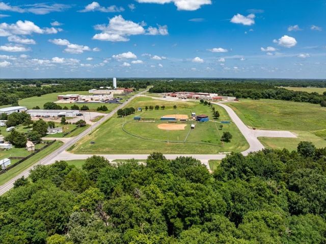 904 Kelly Drive, Noble, OK 73068