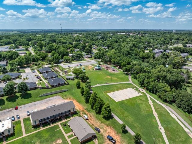 904 Kelly Drive, Noble, OK 73068