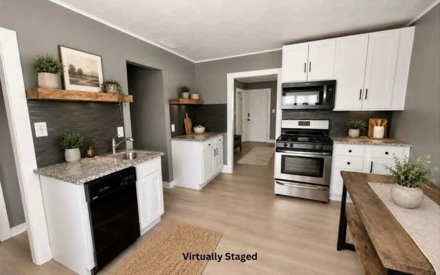2724 College Avenue, Des Moines, IA 50311
